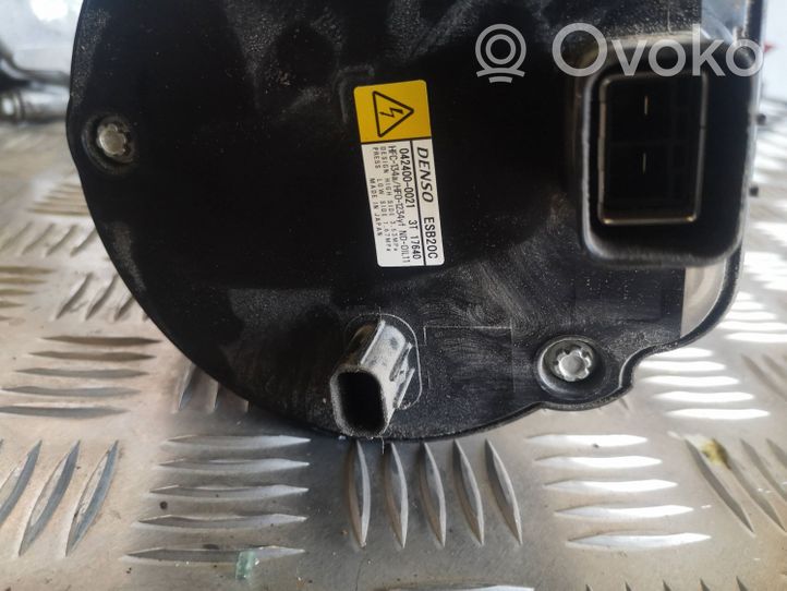 Toyota Prius (XW50) Klimakompressor Pumpe 0424000021