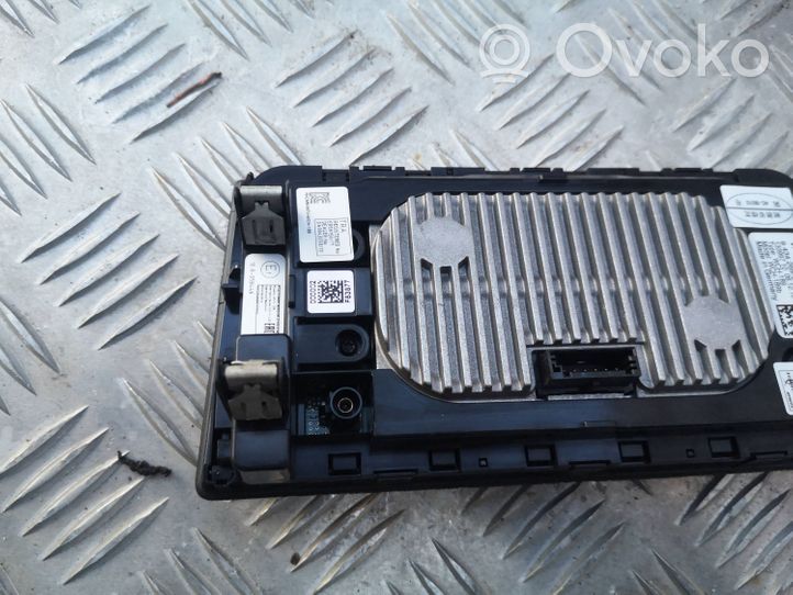 BMW 5 G30 G31 Moduł ładowania bezprzewodowego 9434269