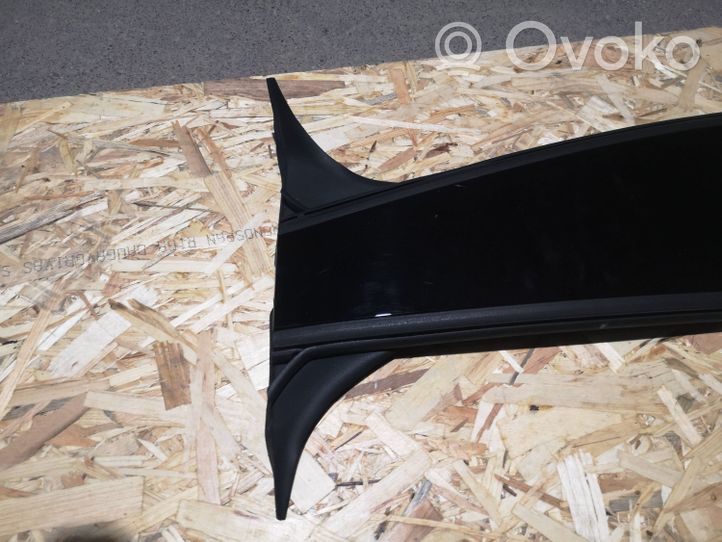 BMW 2 F44 Altro elemento di rivestimento della portiera posteriore 18667510