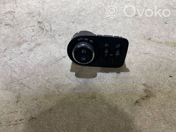 Opel Grandland X Light switch 39085924