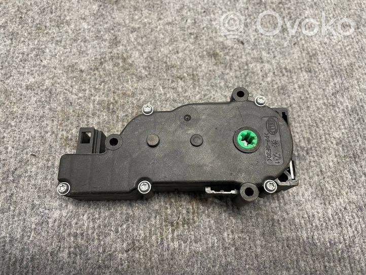 Mercedes-Benz C W205 Tailgate boot lock/latch motor A2047500060