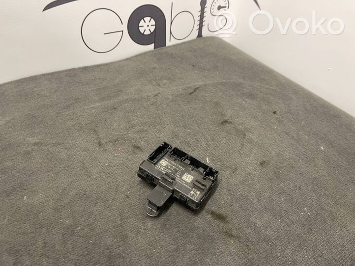 Audi A5 Unité de commande module de porte 8W0959592N