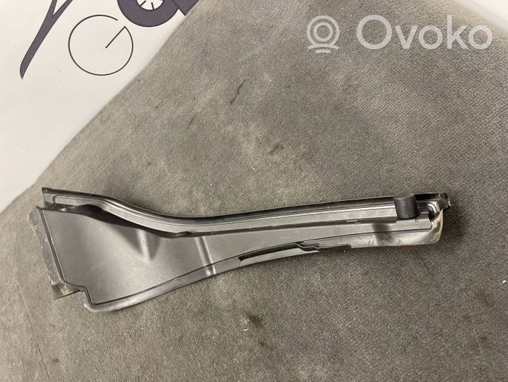 BMW 2 F46 Panel wykończeniowy błotnika 7300517