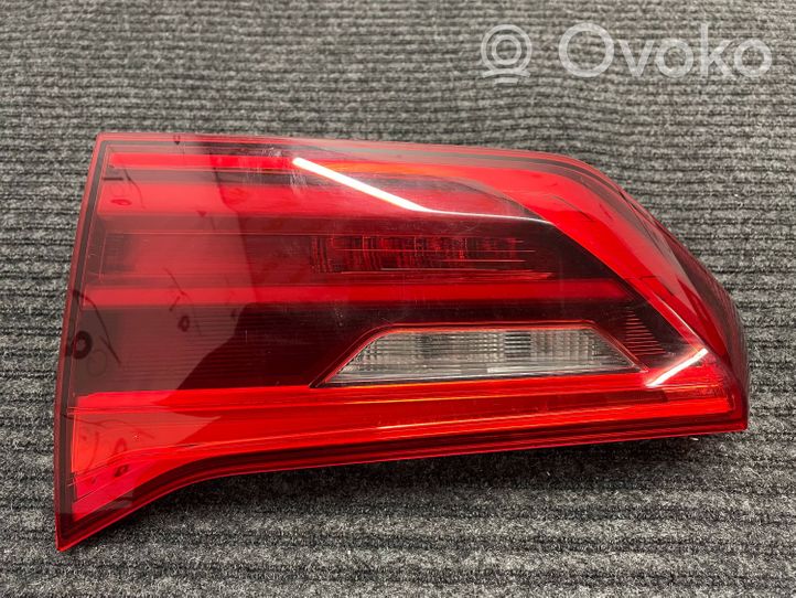 BMW 5 G30 G31 Luci posteriori del portellone del bagagliaio 7388950