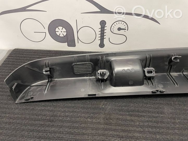 Mercedes-Benz GLS X167 Trunk/boot sill cover protection A1677402700