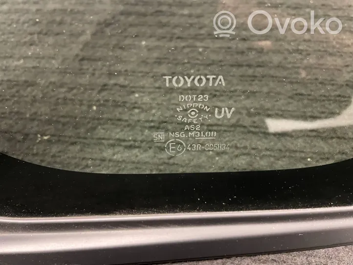 Toyota RAV 4 (XA50) Fenêtre latérale avant / vitre triangulaire 