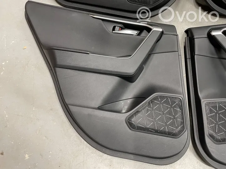 Toyota RAV 4 (XA50) Seat set 67614X1B18