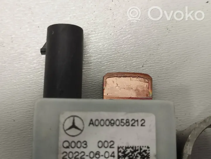 Mercedes-Benz E W213 Cavo negativo messa a terra (batteria) A0009058212