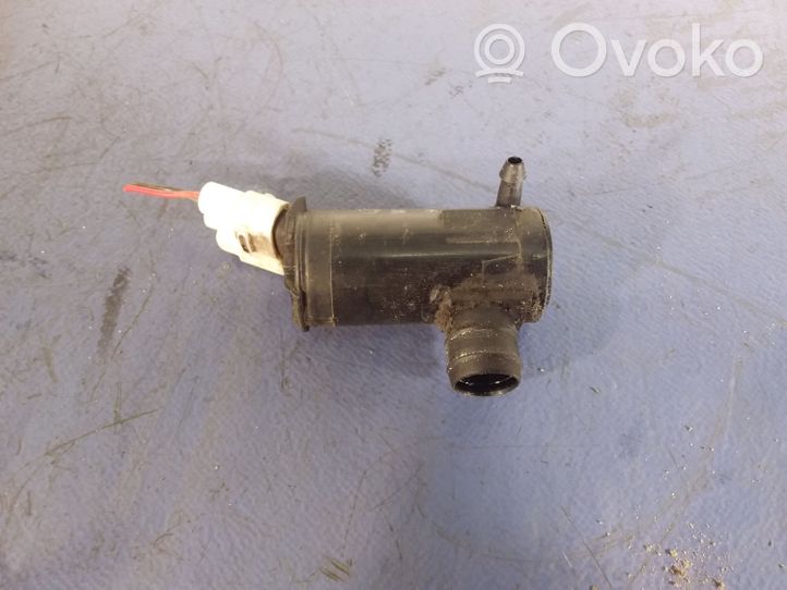 KIA Opirus Windscreen/windshield washer pump 01