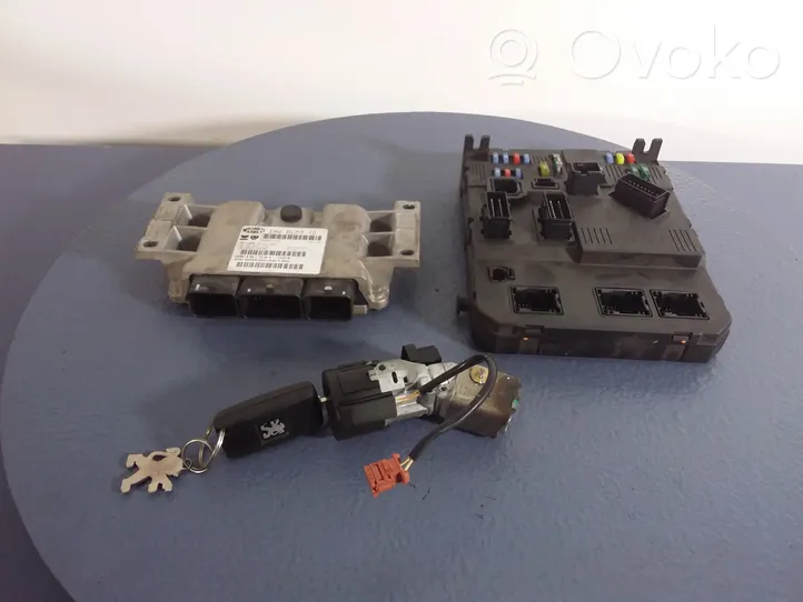 Peugeot 407 Komputer / Sterownik ECU silnika 9656036180