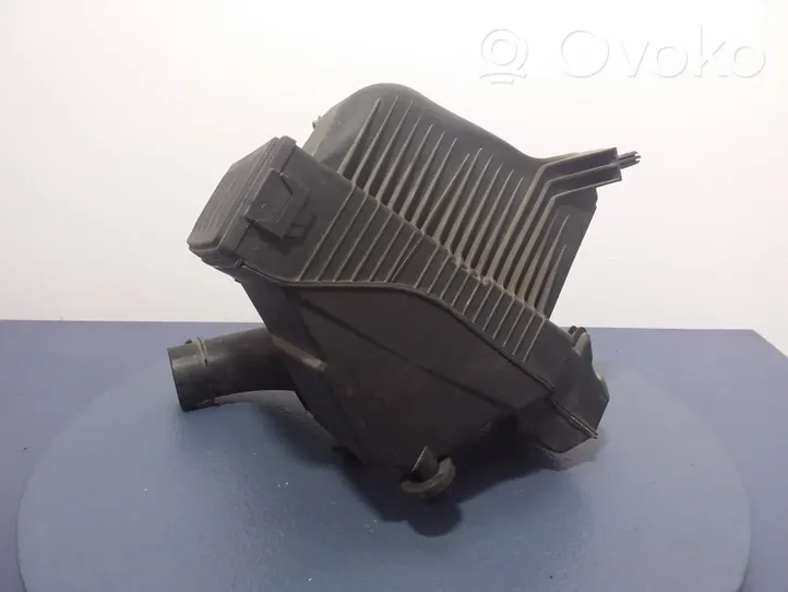 Renault Clio III Scatola del filtro dell’aria 8200398953