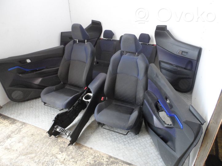 Toyota C-HR Garnitures, kit cartes de siège intérieur avec porte 
