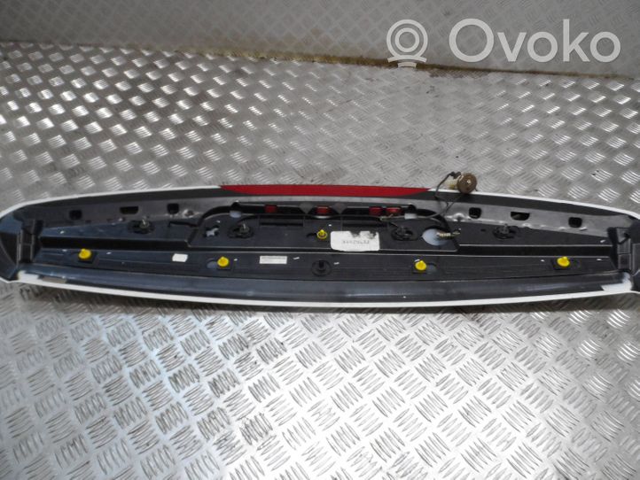 Volvo V60 Spoiler tylnej szyby klapy bagażnika 39834410