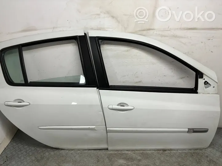 Renault Clio III Portiera anteriore 