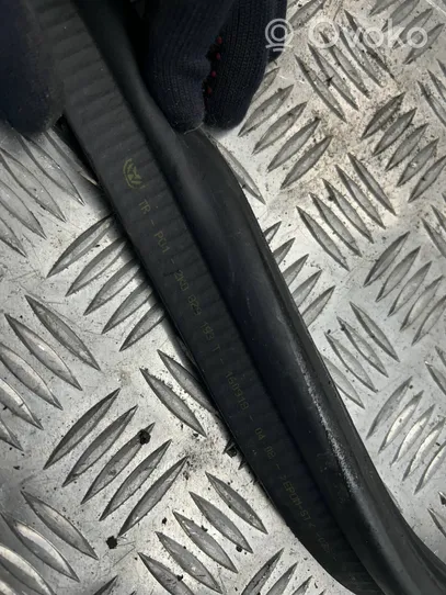 Volkswagen Caddy Joint en caoutchouc pour coffre de hayon arrière 2K0829193T