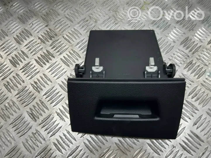 BMW 1 F20 F21 Box/scomparti cruscotto 9211310