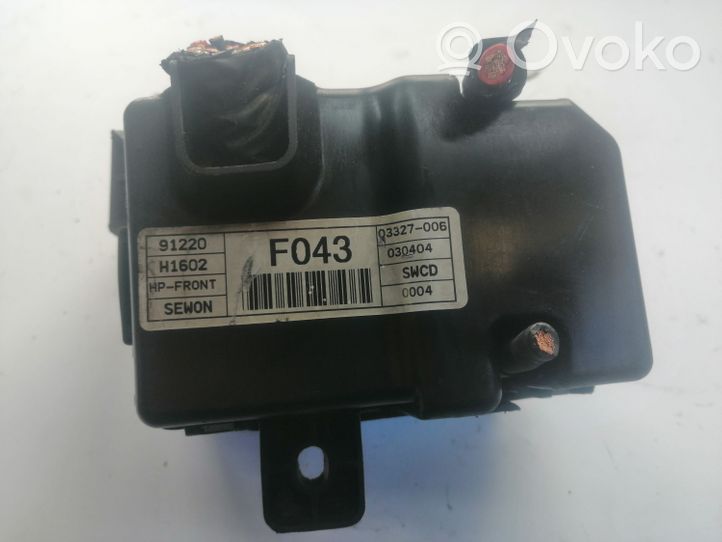 Hyundai Terracan Module de fusibles 03327006