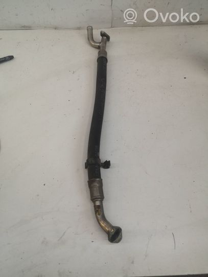 Volkswagen Phaeton EGR valve line/pipe/hose 077131831G