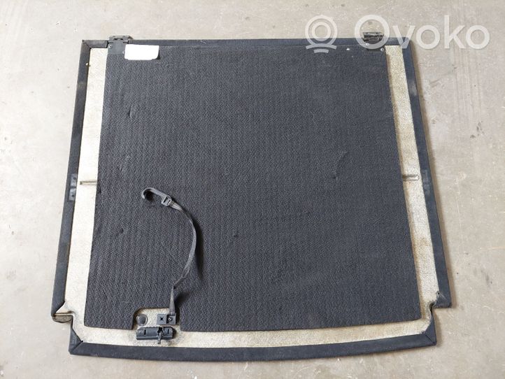 Mercedes-Benz ML W164 Doublure de coffre arrière, tapis de sol A1646800902