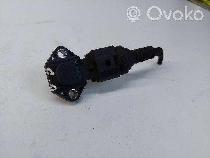 Audi A4 S4 B5 8D Air pressure sensor 0281002177