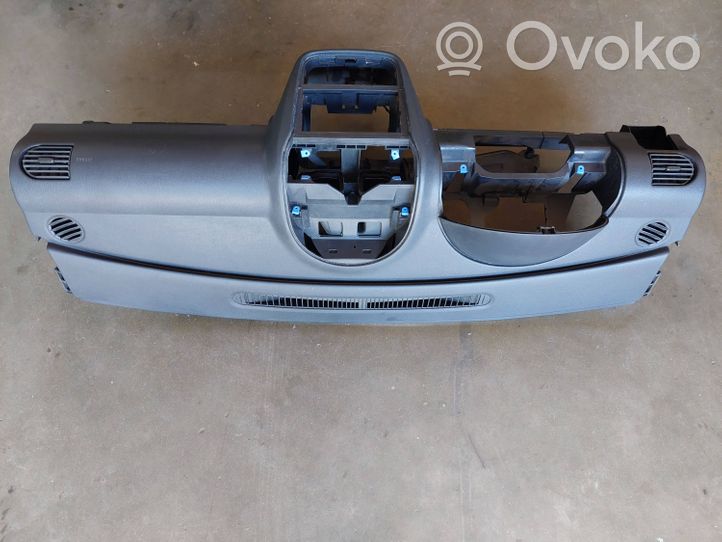 Opel Combo C Tableau de bord 0529731430