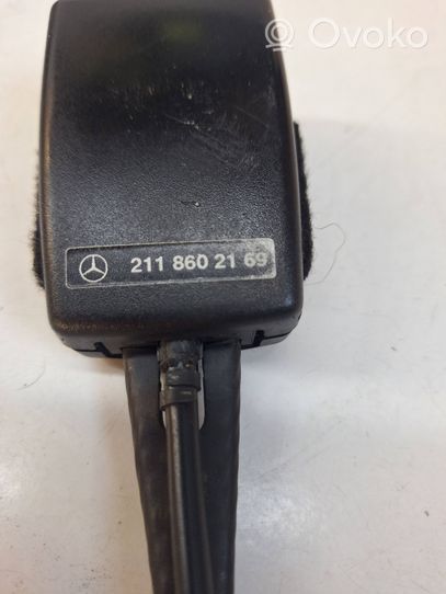 Mercedes-Benz E W211 Boucle de ceinture de sécurité avant 2118602169