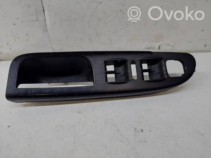 Volkswagen PASSAT B6 Front door interior handle trim 3c1867171