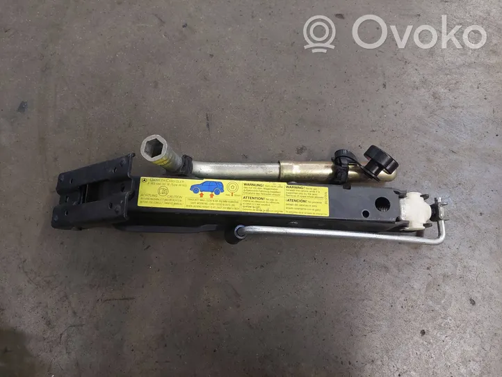 Mercedes-Benz ML W163 Lift Jack A1635800018