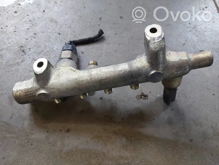 Opel Meriva A Fuel main line pipe 09e01246