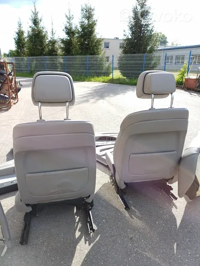 BMW 5 F10 F11 Set di rivestimento sedili e portiere 