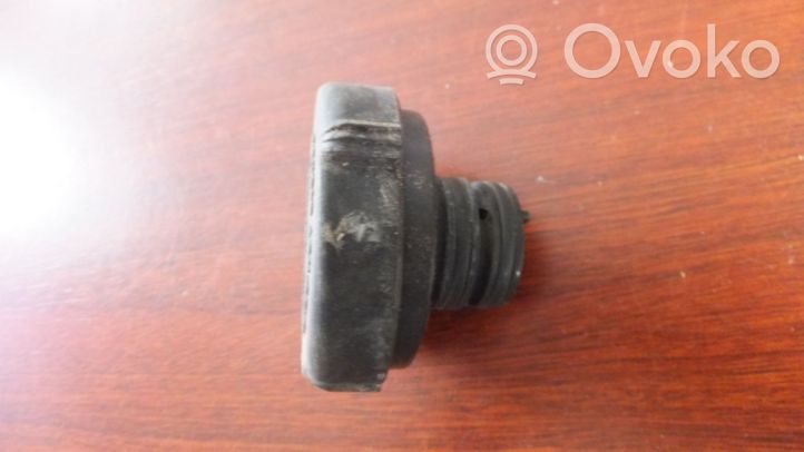 BMW 7 E65 E66 Tappo del serbatoio del carburante 1742231