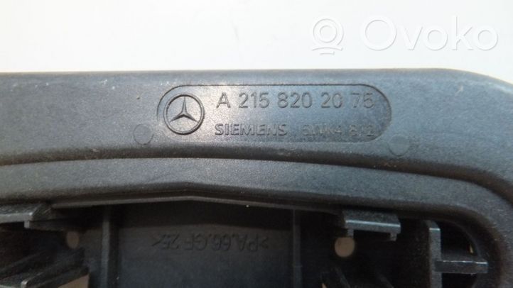 Mercedes-Benz CL C215 Käynnistyksenestolaitteen lukulaite (pysty) 2158202075