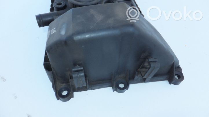 BMW 7 E65 E66 Copertura per bilanciere albero a camme 