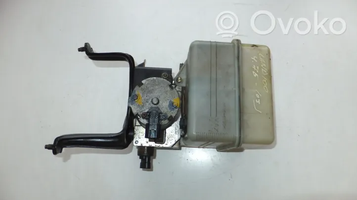 Toyota Land Cruiser (J100) Compressore sospensioni pneumatiche 