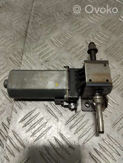 Jaguar XJ X351 Seat adjustment motor 974467103