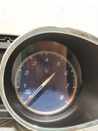 Maserati Quattroporte Compteur de vitesse tableau de bord 670030595