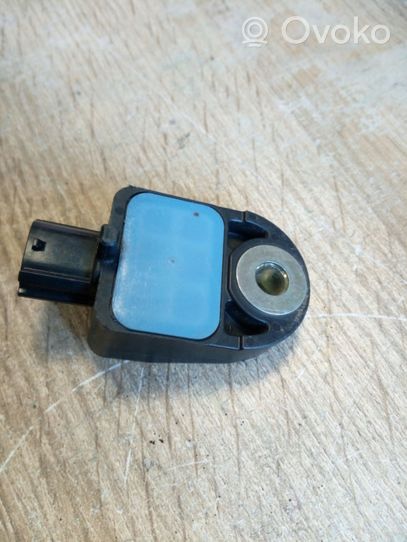 Toyota GT 86 Sensor impacto/accidente para activar Airbag 98237YC010