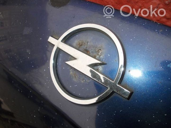 Opel Tigra A Vano motore/cofano 
