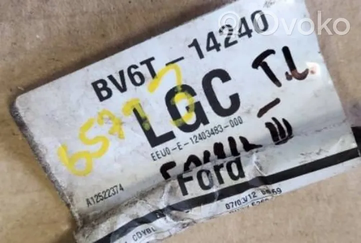 Ford Focus Cableado de puerta trasera BV6T-14240-LGC