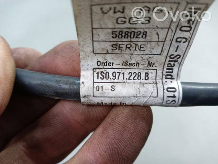 Skoda Citigo Negative earth cable (battery) 1S0971228B