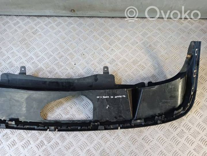 Volkswagen PASSAT B7 Apatinė bamperio dalis 3AF807521A