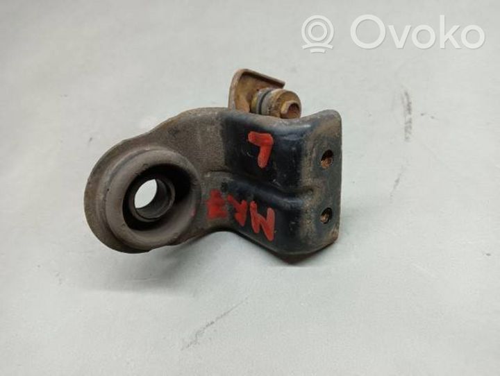 Suzuki Swift Staffa di montaggio del radiatore 