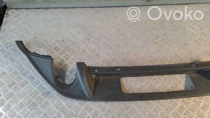 Volkswagen Golf VIII Modanatura della barra di rivestimento del paraurti anteriore 5G6807568G