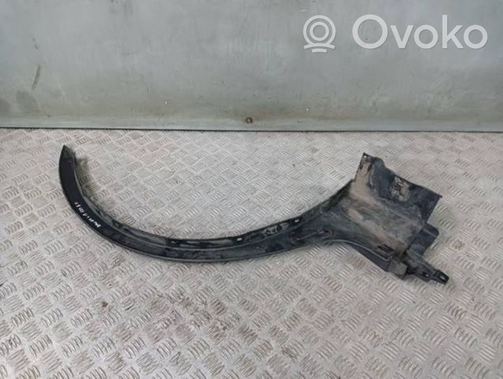 BMW X3 E83 Garniture pour voûte de roue avant 3405817