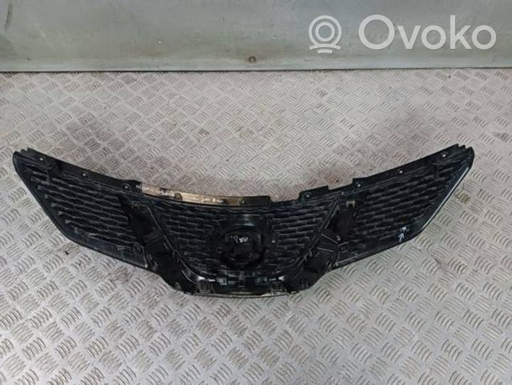 Nissan Qashqai Grotelės priekinės 623104EA1D