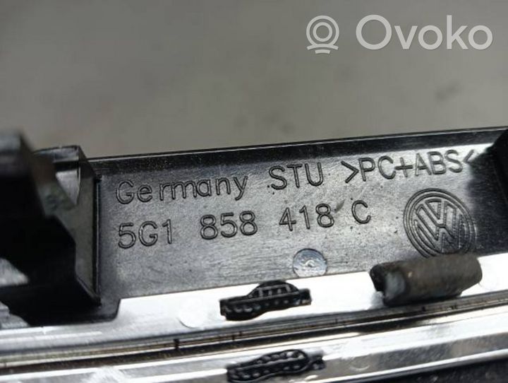 Volkswagen Golf VII Rivestimento del pannello 5G1858418C