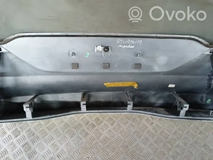 Ford Mondeo MK V Rivestimento portellone DS73N423A40A