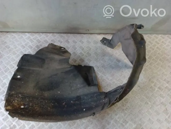 Audi A5 8T 8F Pare-boue passage de roue avant 8T0821171