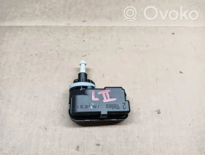 Seat Leon (1P) Headlight level adjustment motor 5P0941295