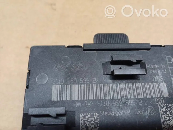 Audi A3 S3 8V Oven ohjainlaite/moduuli 5Q0959595B